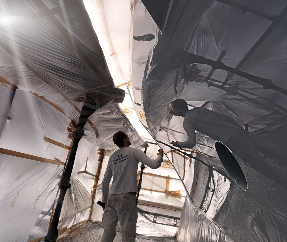 high gloss yacht paint application