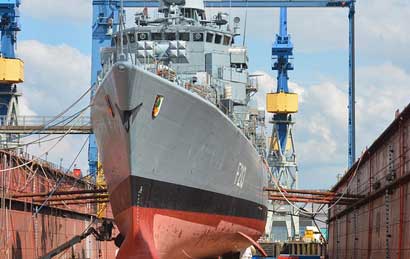 industrial painting shipyard